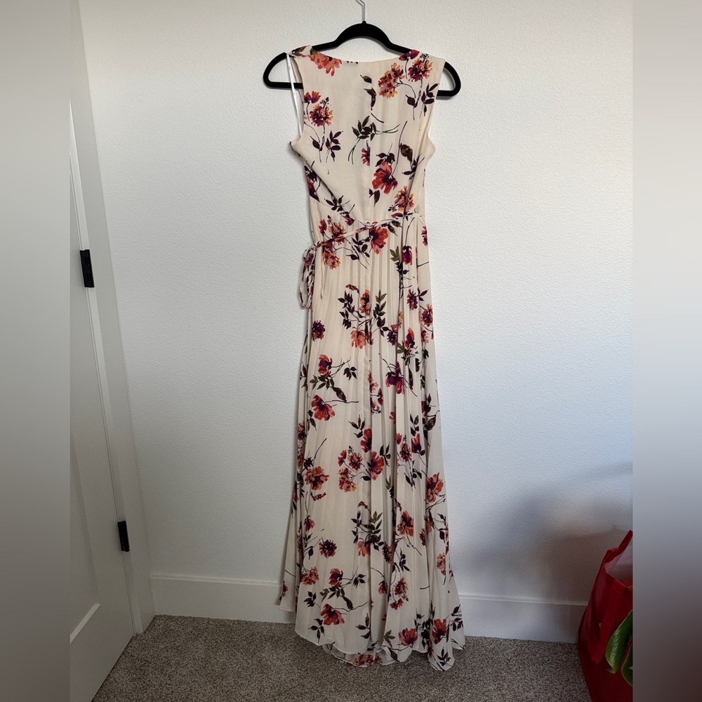 Lulus floral wrap maxi dress - Picture 3 of 8